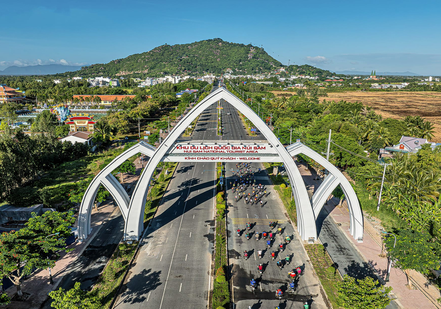 SAM MOUNTAIN WELCOME NEARLY 5 MILLION VISITORS IN THE FIRST 9 MONTHS OF THE YEAR