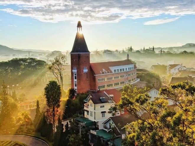 DALAT CITY