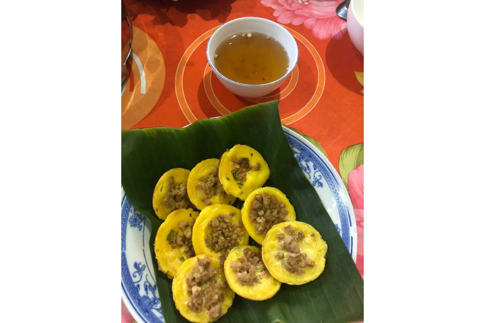 Bánh Căn Nấm