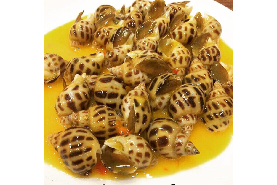 Ốc Hương Xào Bơ Tỏi