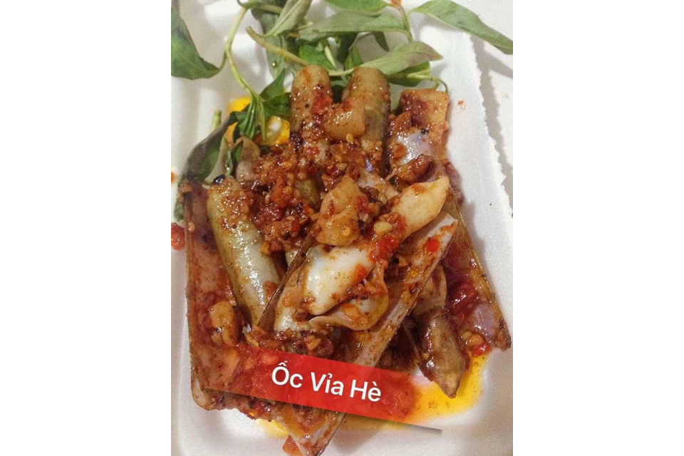 Ốc Móng Tay Cháy Tỏi