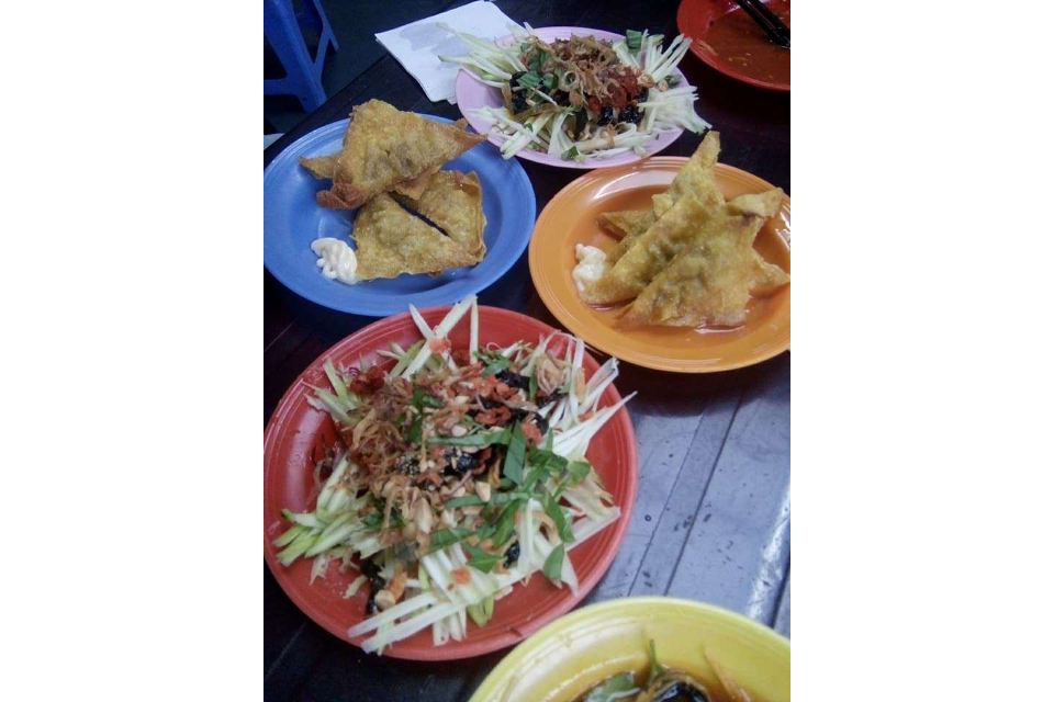 Xắp Xắp, Hoành Thánh Chiên