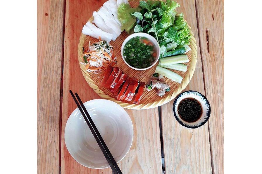 Bánh Ướt Heo Quay