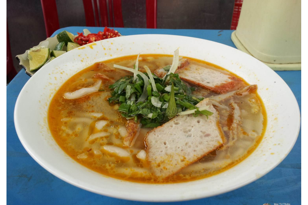 Bánh Canh Chả Cá