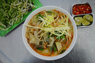 Bún Chả Cá Và Sứa