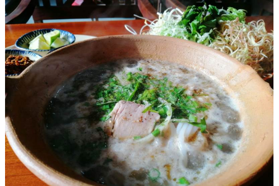 Bún Tô