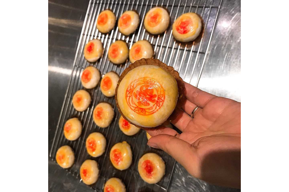 Bánh Pía