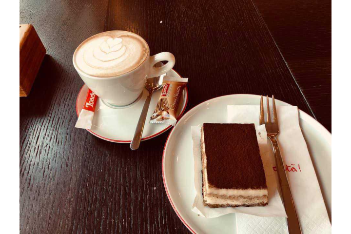 Tiramisu, Capuchino