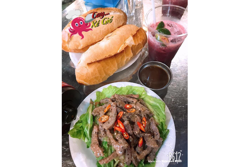 Bò Cuộc Cải Xanh