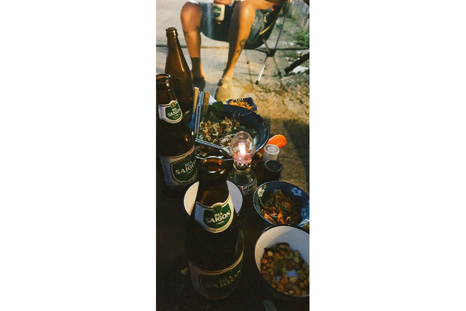Bia Sài Gòn, Bò Kho, Bắp Xào, Gỏi