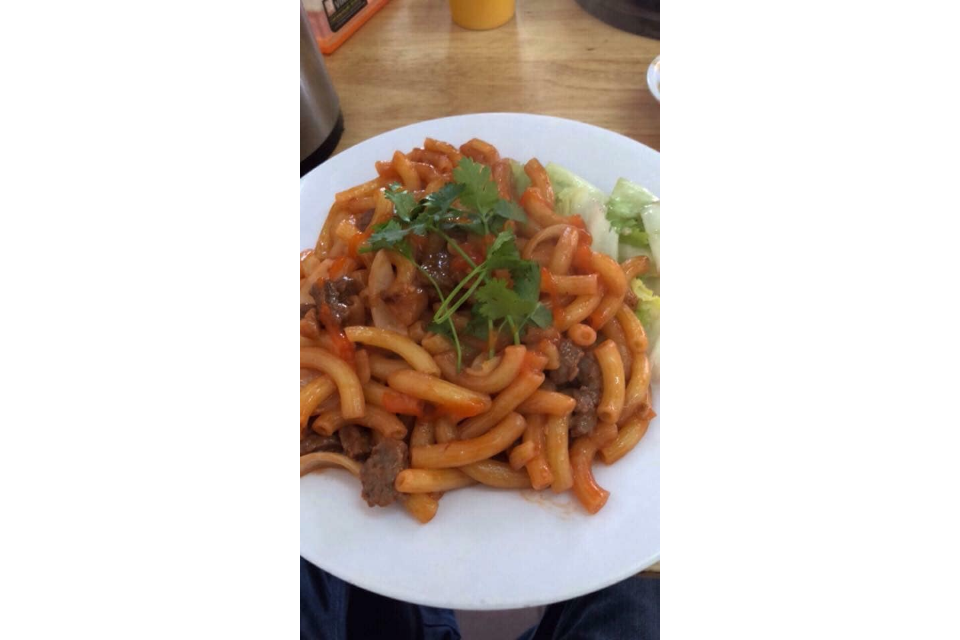 Nui Xào Bò