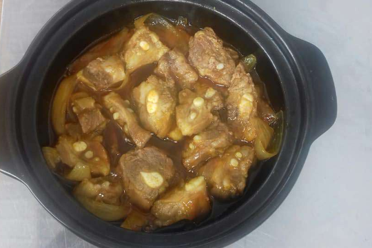 Sườn Non Kho Tộ