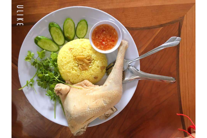 Cơm Đùi Gà Luộc