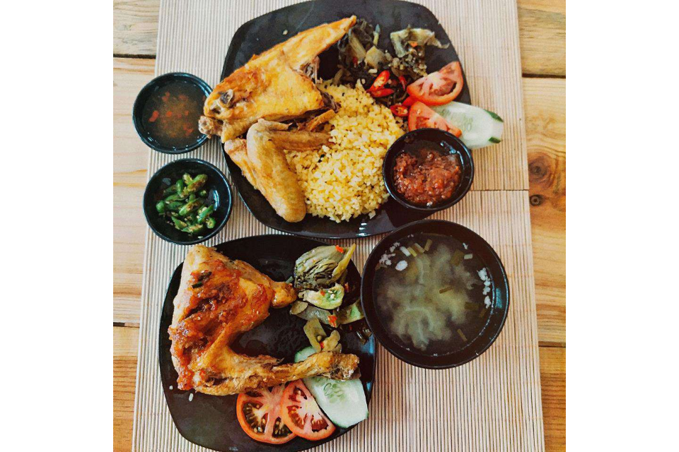 Cơm Cánh Gà, Phần Đùi Gà