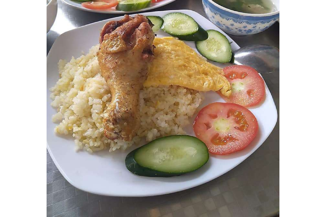 Cơm Đùi Gà