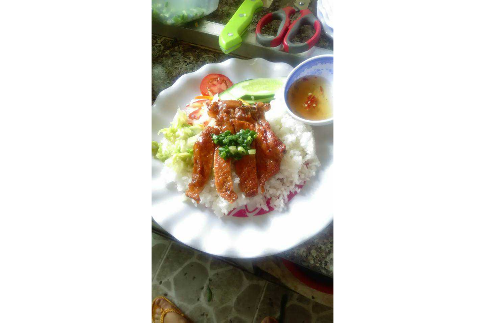 Cơm Sườn