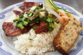 Cơm Sườn Chả