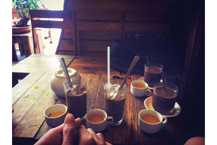 Cà Phê Sữa Đá, CaCao Nóng