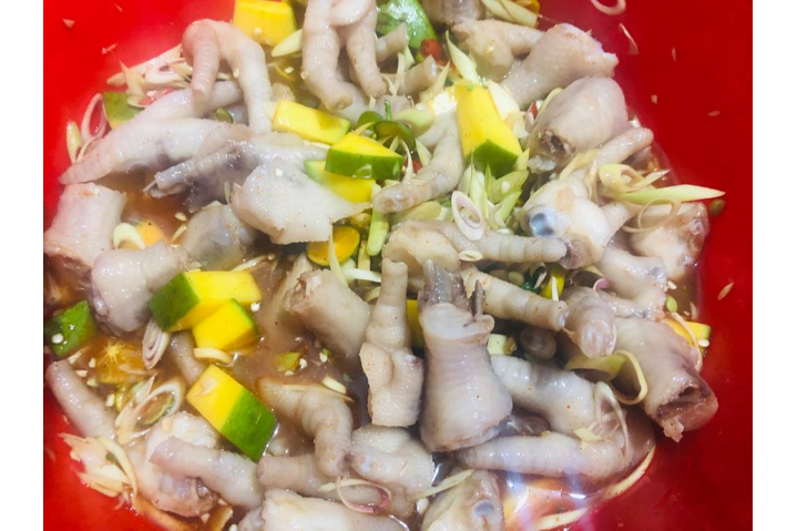 Chân Gà Ngâm Chua