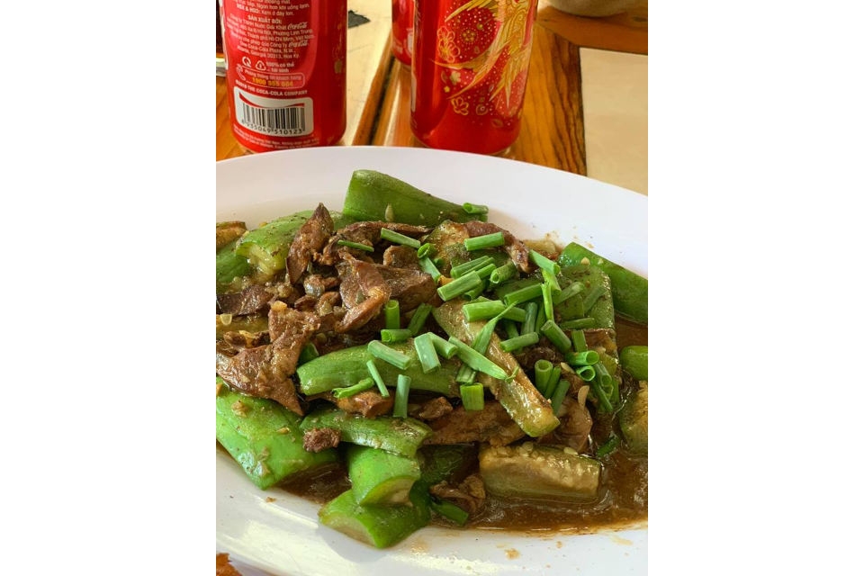Mướp Xào Thịt Heo Tộc