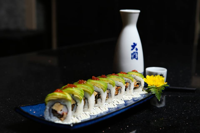 Sushi Bơ