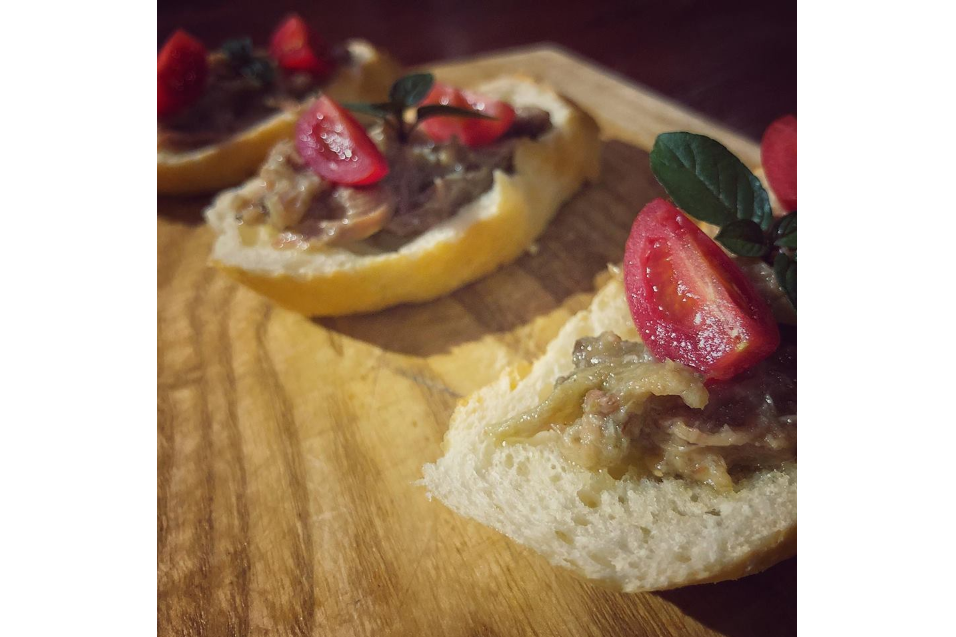 Bánh Mì Vịt