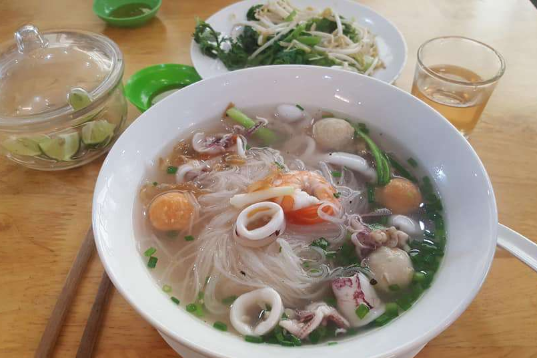 Hủ Tiếu Mực Tôm