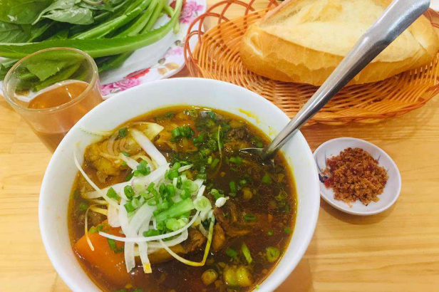 Bò Kho Bánh Mì