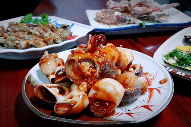 Ốc Mỡ Xào Me