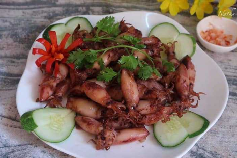 Mực Nhồi Thịt Kho