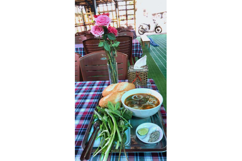 Bánh Mì Bò Kho