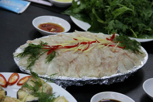 Cá Tầm Chấm Mù Tạt