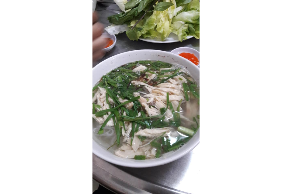 Hủ Tiếu Thịt Gà