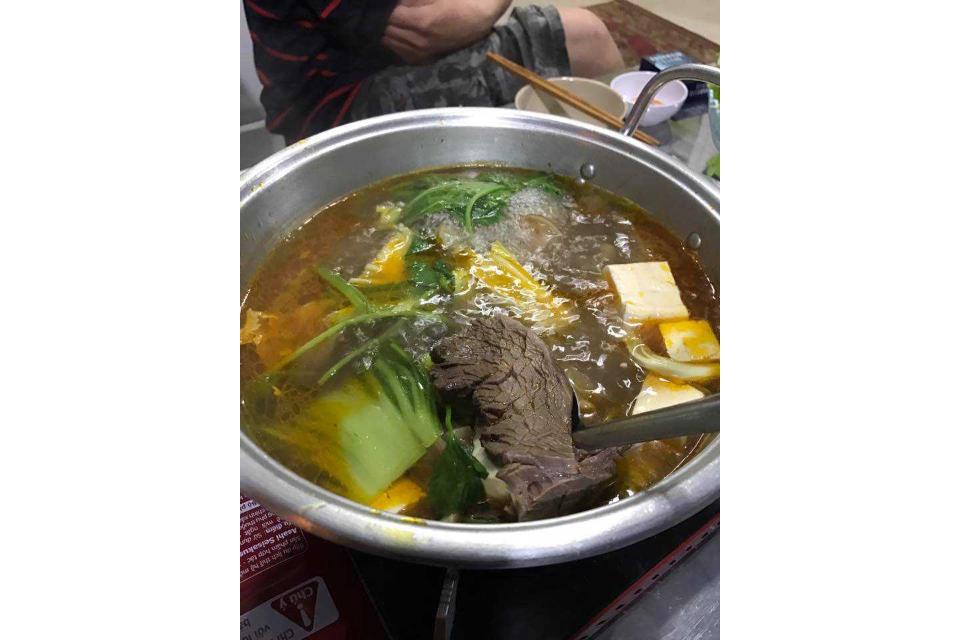 Lẩu Bắp Bò