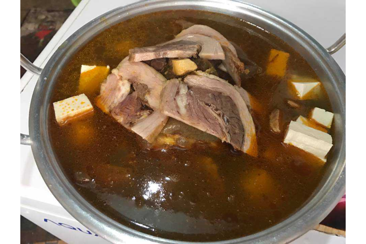 Lẩu Bò Thập Cẩm
