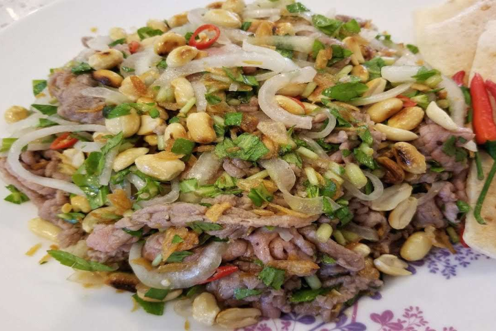 Gỏi Bò Tái Chanh