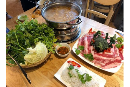 Lẩu Bò Mắm Ruốc