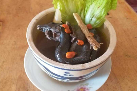 Gà Ác Tiềm