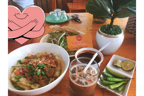 Mì Quảng Sườn