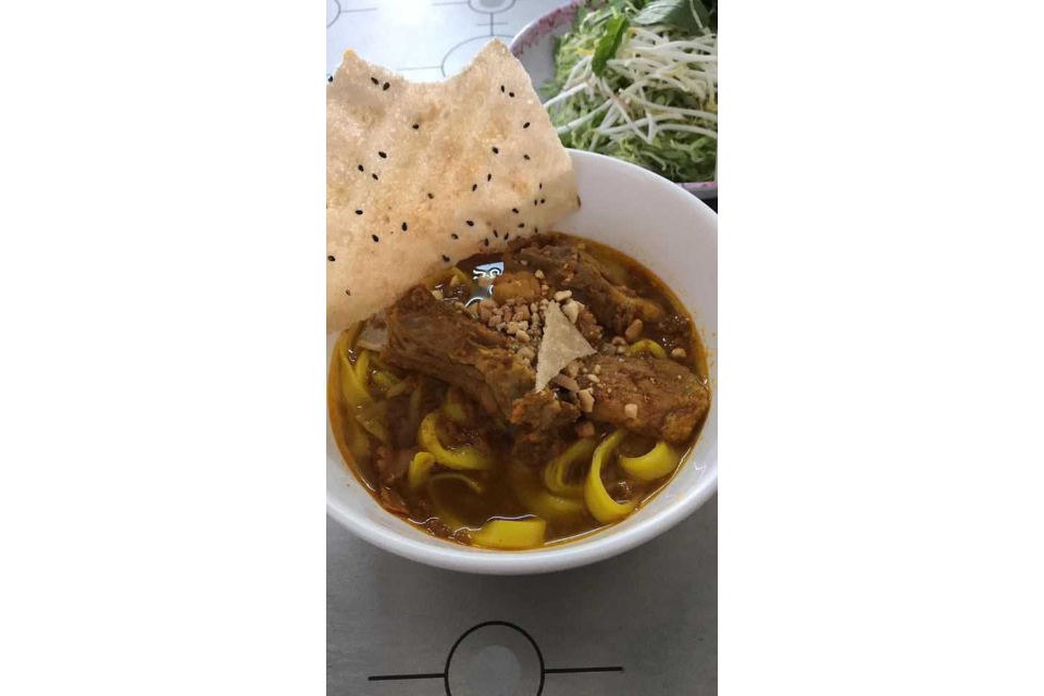 Mì Quảng Sườn