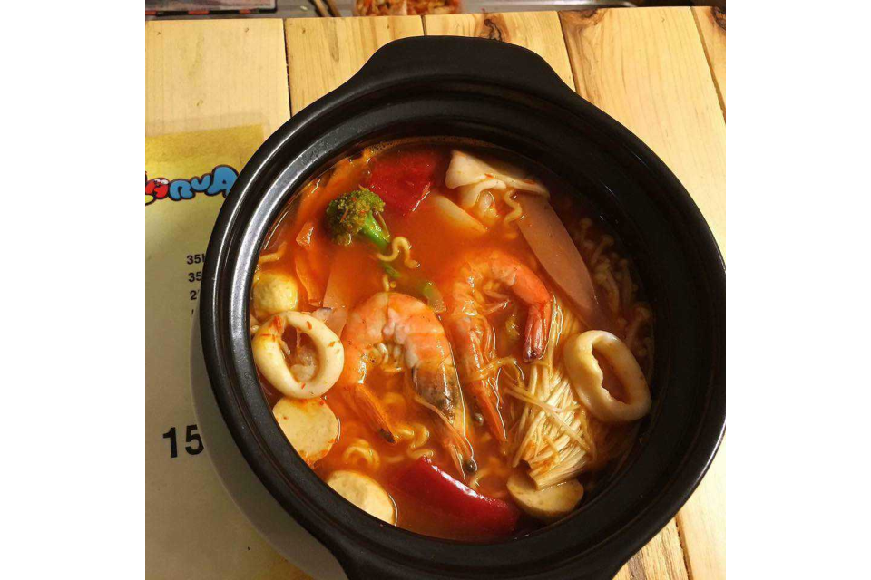 Mì Cay Hải Sản