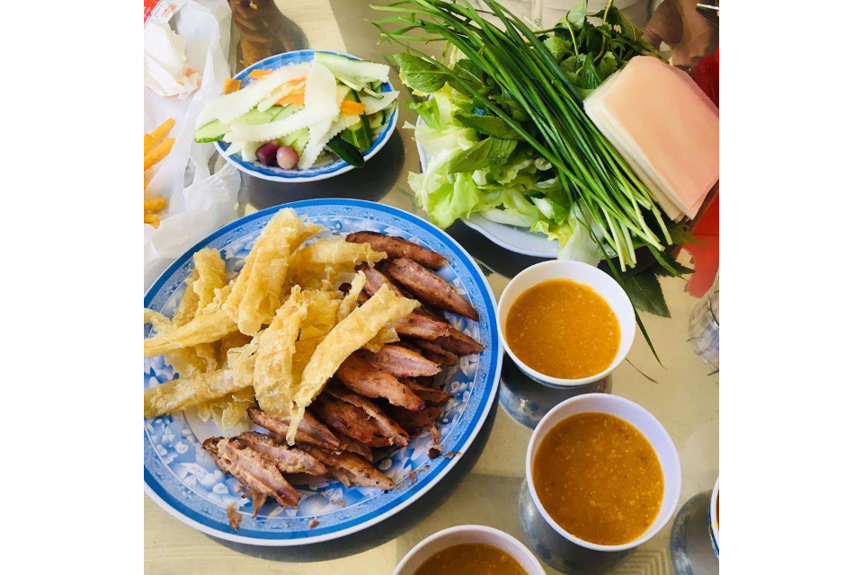 Phần Nem 3 Người