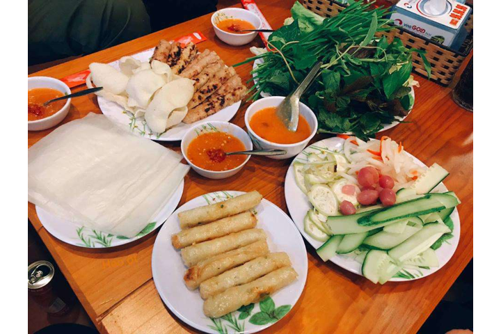 Ram Bắp, Nem Nướng