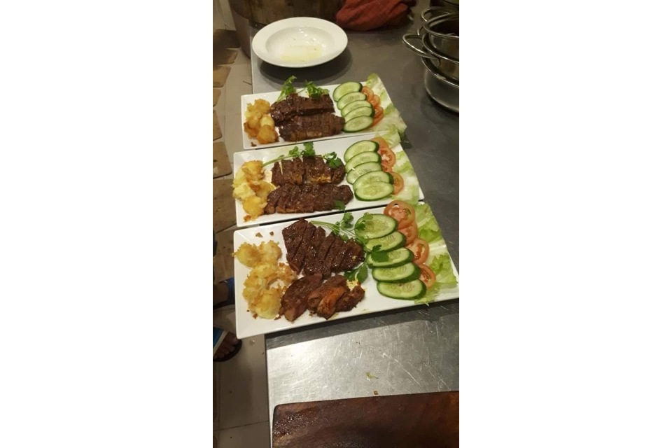 Bò Nướng SaTe