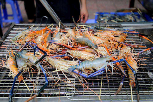 Tôm Càng Xanh Nướng