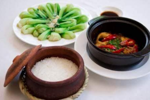 Cơm Niêu, Rau Luộc, Cá Kho