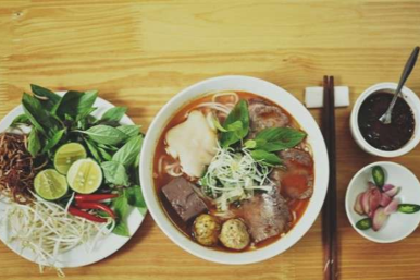 Bún Bò Giò Heo