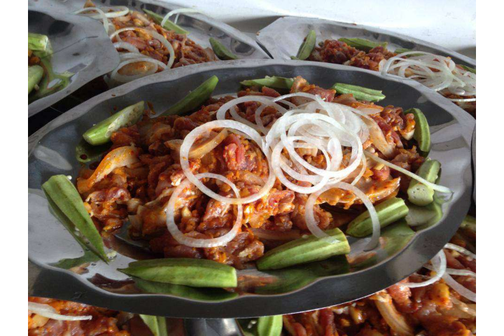 Heo Rừng Xào Sả Ớt