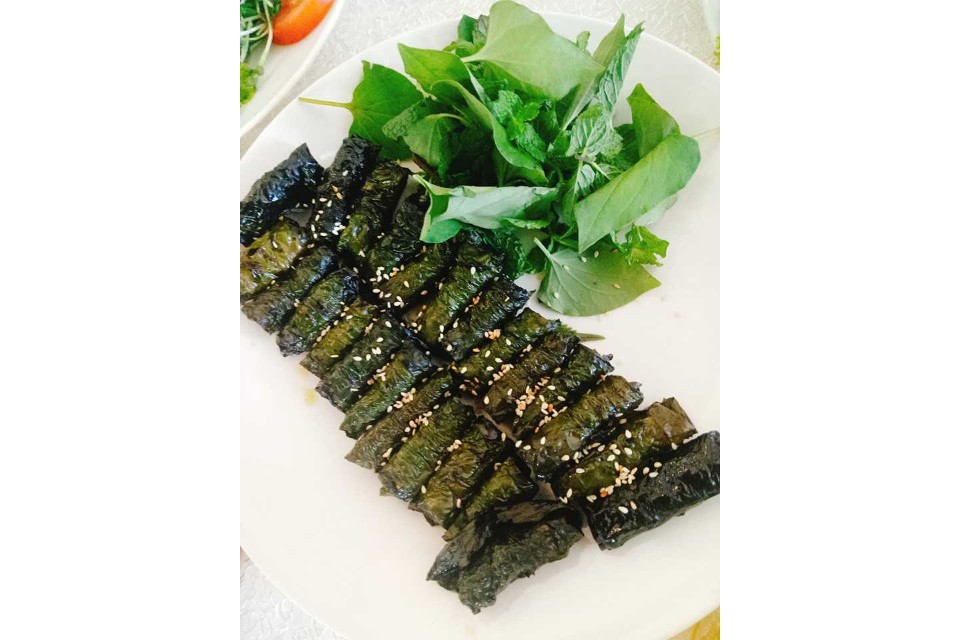 Bò Cuộn Lá Lốt