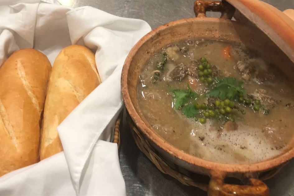 Bò Kho Bánh Mì